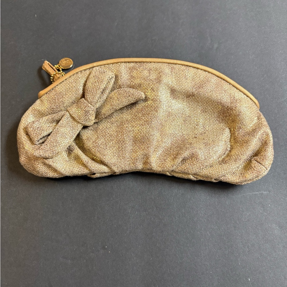 Chic Gold kidney bean shaped bow Wristlet Clutch